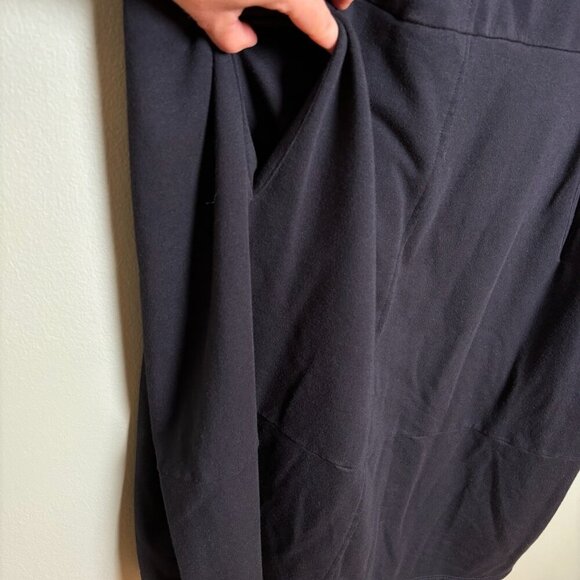 Chalet et ceci Dress Black Midi L Cowl Neck Sleeveless Pockets Lagom Minimalist - Picture 5 of 8